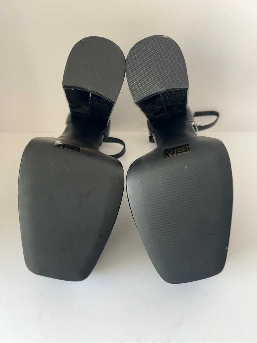 PrettyLittleThing Black Patent Platform Block Heels Ankle Strap Size 6